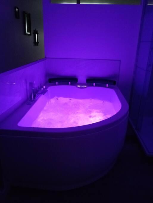 Sejour Sauna Et Jacuzzi Cocon La Roche-sur-Yon Luaran gambar
